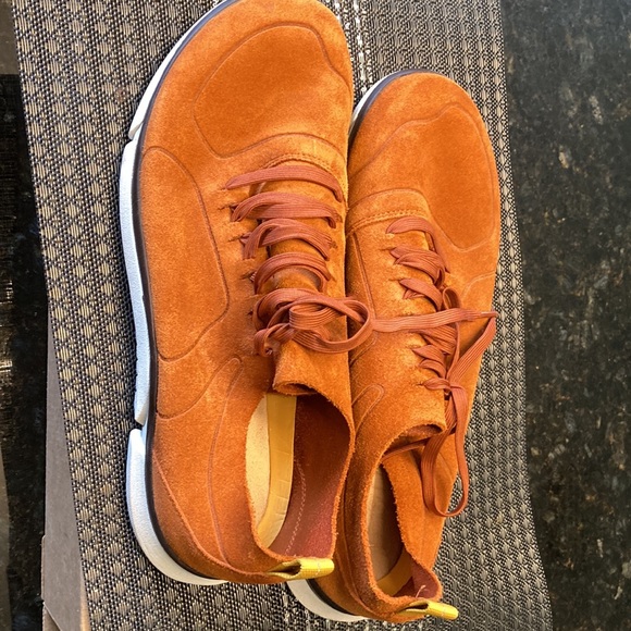 Clark's Trigenic shoes - Picture 1 of 5